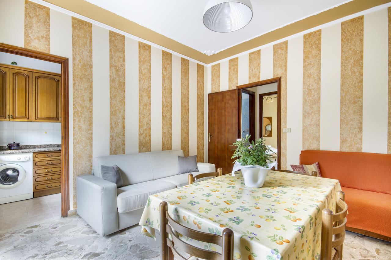 Апартаменты Casa Vacanza Paradise Vicino Cefalu Con Servizio Di Piscina A 3 Chilometri Кампофеличе-ди-Роччелла Экстерьер фото