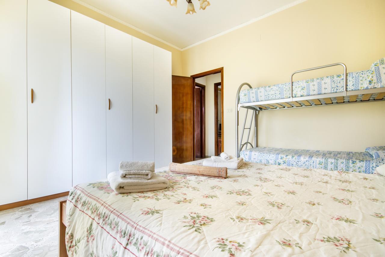 Апартаменты Casa Vacanza Paradise Vicino Cefalu Con Servizio Di Piscina A 3 Chilometri Кампофеличе-ди-Роччелла Экстерьер фото