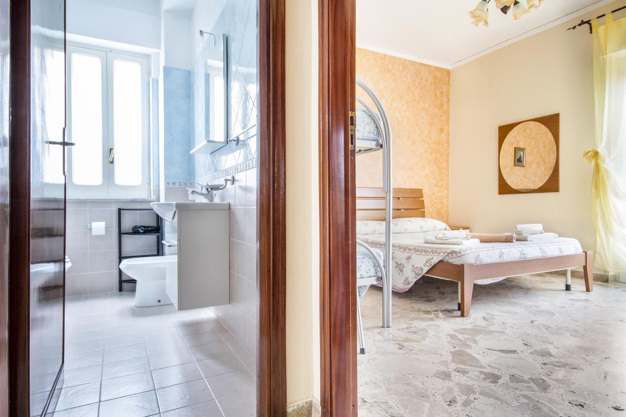 Апартаменты Casa Vacanza Paradise Vicino Cefalu Con Servizio Di Piscina A 3 Chilometri Кампофеличе-ди-Роччелла Экстерьер фото